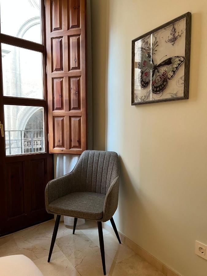 Pie De Torre Catedral Apartment Granada Exterior photo