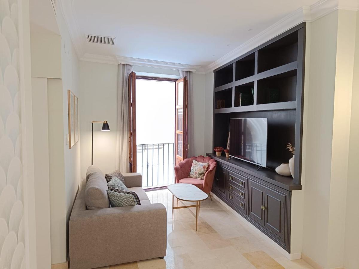 Pie De Torre Catedral Apartment Granada Exterior photo